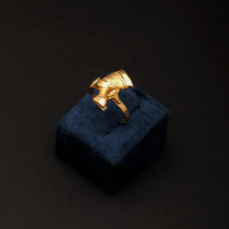 Nefertiti Ring